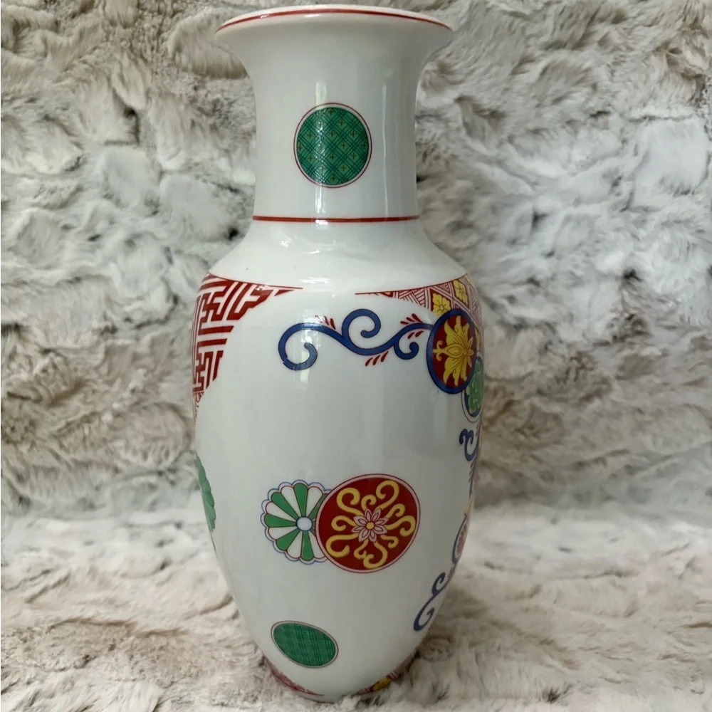 Vintage Toscany Collection Hand Painted 10” Vase